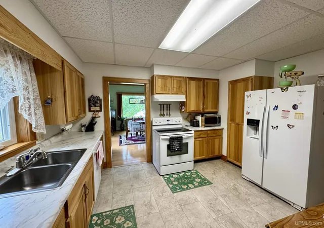 Photo 2 of Single family home for sale at 815 Erie Ave, Crystal Falls, MI 49920 | MLS# 50217833 | Listing updated on 2026-08-07