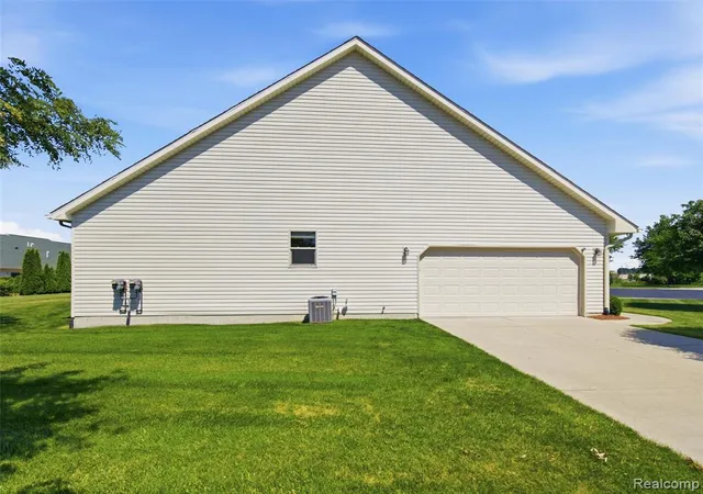 Homes for sale in Imlay City, MI | 1925 Kenneth F Brown Ct, Imlay City, MI 48444 | MLS# 61010469