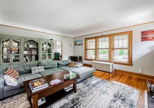Photo 3 of Single Family Residence at 415 Meridan St, Dearborn, MI 48124 | MLS# 60996422 |  | Sold on 2026-07-06