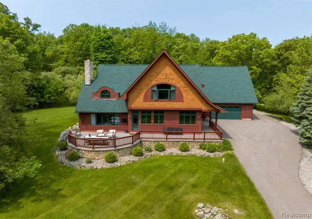 Homes for sale in Oxford, MI | 4832 Hosner Rd, Oxford, MI 48370 | MLS# 60993648