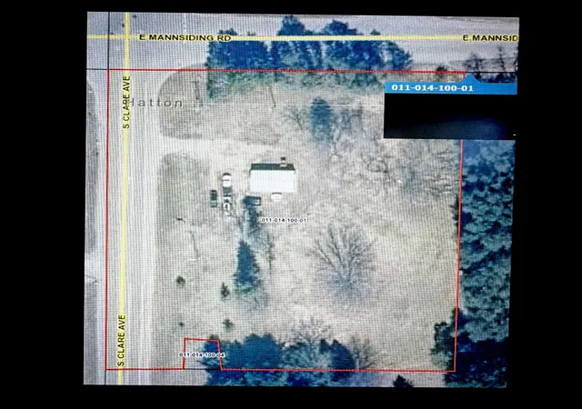 14th image of 2041 S Clare Ave, Harrison, MI 48625 | MLS# 50219293