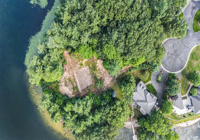 1st image of 12487 Horseshoe Dr, Gowen, MI 49326 | MLS# 70551255