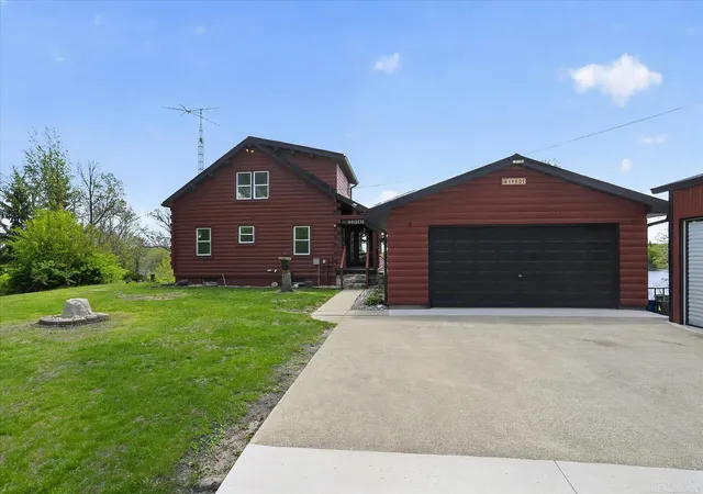 Homes for sale in Cement City, MI | 14601 Brookhurst Dr, Cement City, MI 49233 | MLS# 50207426