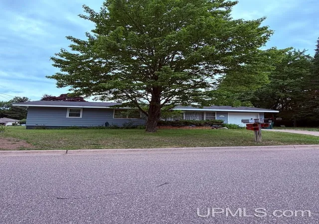 Photo 1 of Single family home for sale at 1300 Kimber Ave, Marquette, MI 49855 | MLS# 50212603 | Listing updated on 2026-08-28