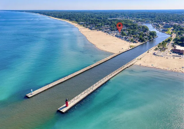12th image of 34 Lake Shore Dr, South Haven, MI 49090 | MLS# 70543018
