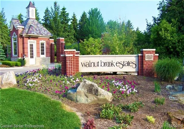 1st image of 2530 South Blvd, Rochester Hills, MI 48309 | MLS# 60930940