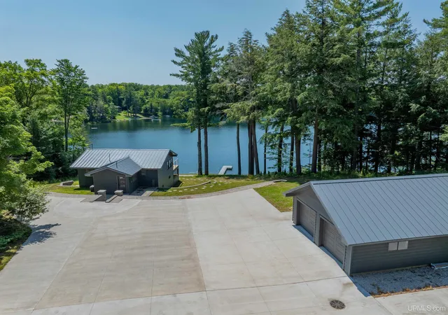 Photo 1 of Single family home for sale at 7579n Ff Hwy 13, Wetmore, MI 49895 | MLS# 50217451 | Listing updated on 2026-08-05