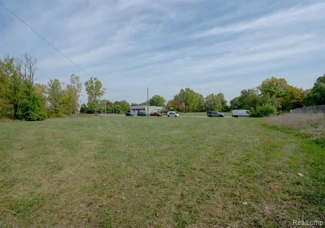 2nd image of 3369 14th St, Detroit, MI 48208 | MLS# 60940360