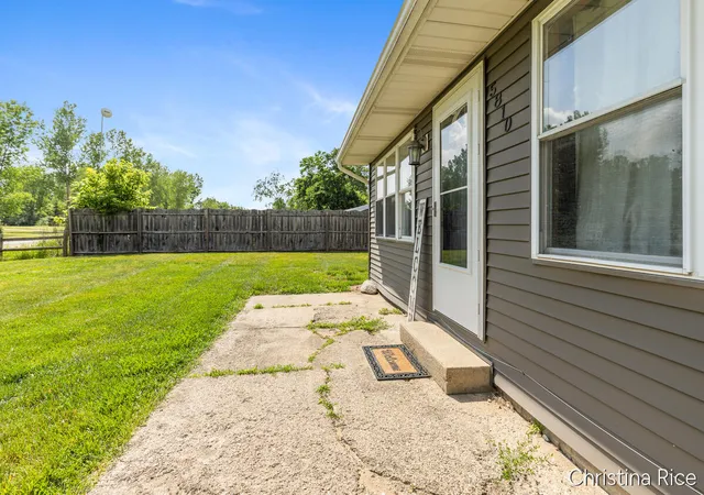 Homes for sale in Sidney, MI | 5810 W Sidney Rd, Sidney, MI 48885 | MLS# 70538245