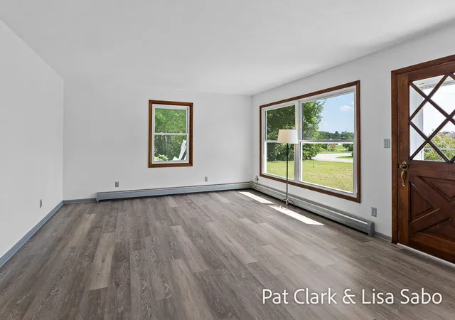 Photo 3 of Single family home for sale at 15775 Lincoln St, Grand Haven, MI 49417 | MLS# 70554055 | Listing updated on 2026-08-24