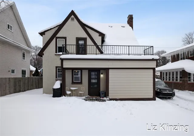 Homes for sale in Grand Rapids, MI | 2324 Madison Ave, Grand Rapids, MI 49507 | MLS# 70514567