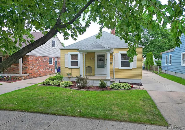 Homes for sale in Dearborn, MI | 3321 Campbell St, Dearborn, MI 48124 | MLS# 61007434