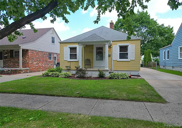 Homes for sale in Dearborn, MI | 3321 Campbell St, Dearborn, MI 48124 | MLS# 61007434