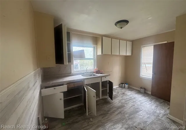 Photo 4 of Single family home for sale at 11851 Lakepointe St, Detroit, MI 48224 1103 | MLS# 60989072 | Listing updated on 2026-09-09