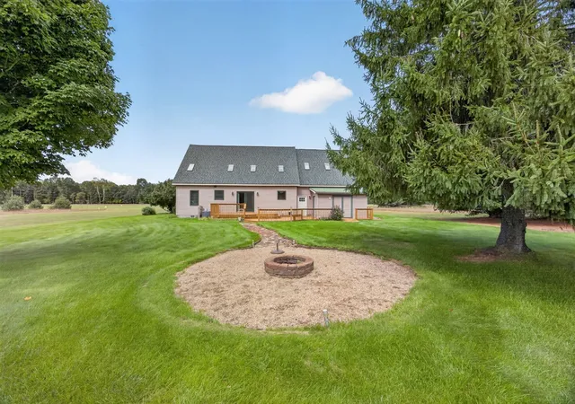 Photo 3 of Single family home for sale at 7700 Red Fox Rd #39, Canadian Lakes, MI 49346 | MLS# 70554939 | Listing updated on 2026-08-29