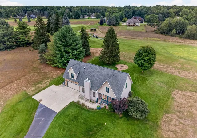 Photo 3 of Single family home for sale at 7700 Red Fox Rd #39, Canadian Lakes, MI 49346 | MLS# 70554939 | Listing updated on 2026-08-29