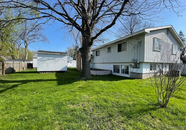 Homes for sale in Farmington Hills, MI | 21773 Rockwell St, Farmington Hills, MI 48336 | MLS# 60986009