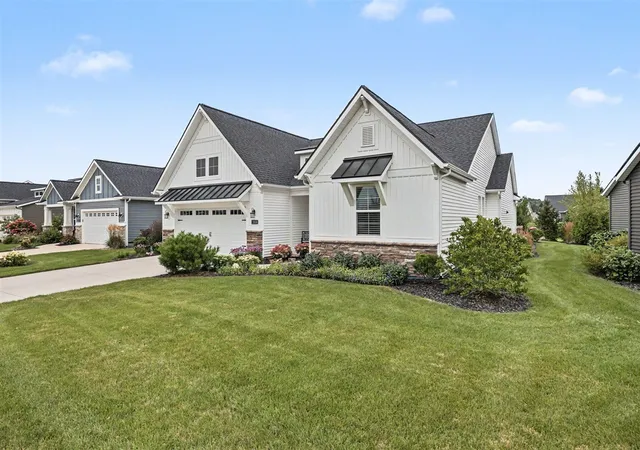 Photo 2 of Condo for sale at 2939 Isle Water Dr, Belmont, MI 49306 | MLS# 70552445 | Listing updated on 2026-09-16
