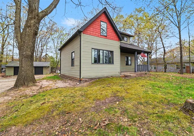 Homes for sale in Ludington, MI | 811 N Washington Ave, Ludington, MI 49431 | MLS# 70531516