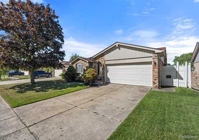 Photo 2 of Single family home for sale at 38653 Levisham Dr, Clinton Township, MI 48038 3232 | MLS# 61024800 | Listing updated on 2026-09-11