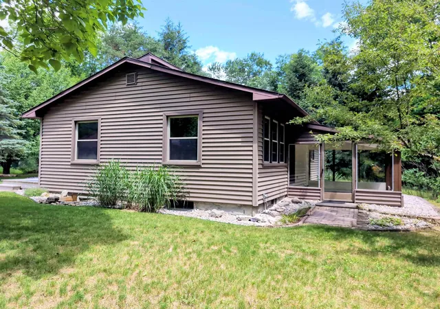 1st image of 3602 S Winn Rd, Mount Pleasant, MI 48858 | MLS# 80070348