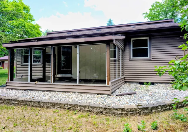 5th image of 3602 S Winn Rd, Mount Pleasant, MI 48858 | MLS# 80070348
