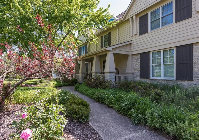 Photo 3 of Sale Pending at 1820 Flowers Xing Dr, Grand Rapids, MI 49525 | MLS# 70530426 | Listing updated on 2026-07-13