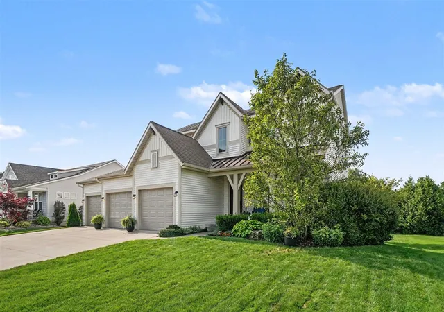 Photo 4 of Sale Pending at 14260 Georgian Bay Dr, Holland, MI 49424 | MLS# 70549766 | Listing updated on 2026-08-09