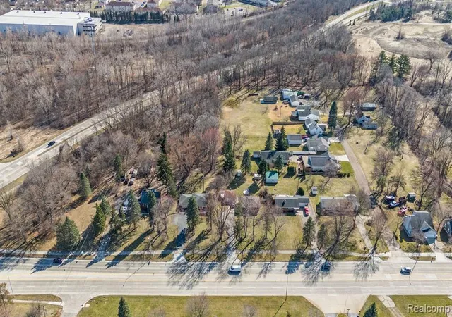 1st image of 405 W Walton Blvd, Pontiac, MI 48340 | MLS# 60961060