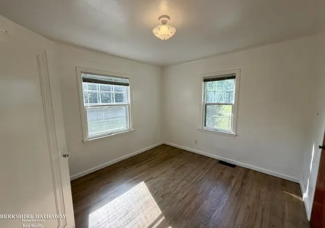 Photo 4 of Single family home for sale at 22485 Le Fever Ave, Warren, MI 48091 | MLS# 50220092 | Listing updated on 2026-09-18