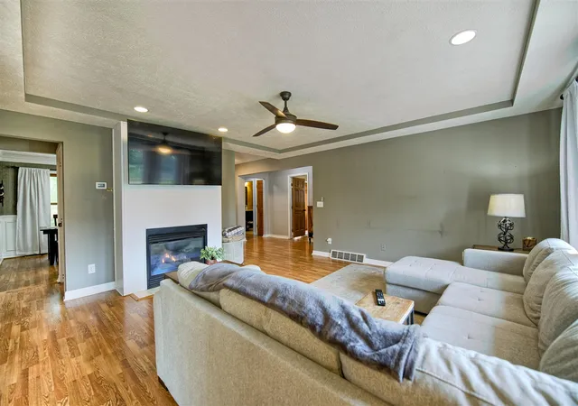 Photo 5 of Single family home for sale at 2276 White Pine Dr, Williamston, MI 48895 | MLS# 70554044 | Listing updated on 2026-08-31