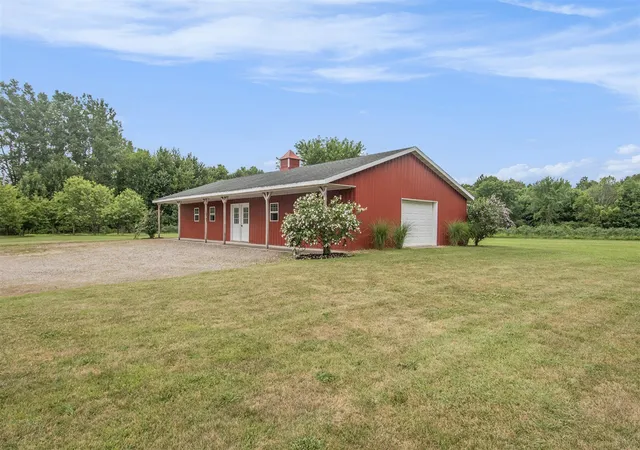 5th image of 62099 M-43, Bangor, MI 49013 | MLS# 70482742