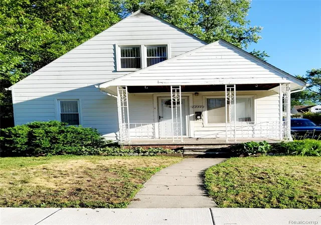 Homes for sale in Dearborn Heights, MI | 25525 Powers Ave, Dearborn Heights, MI 48125 | MLS# 61002347