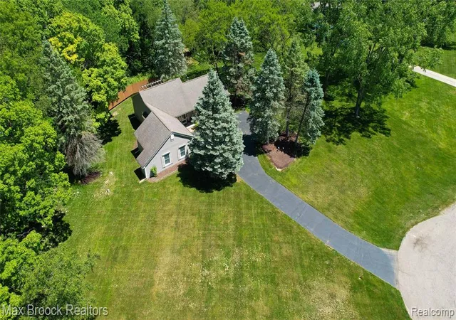 Homes for sale in Clarkston, MI | 5466 Taylor Ln, Clarkston, MI 48346 | MLS# 61002274