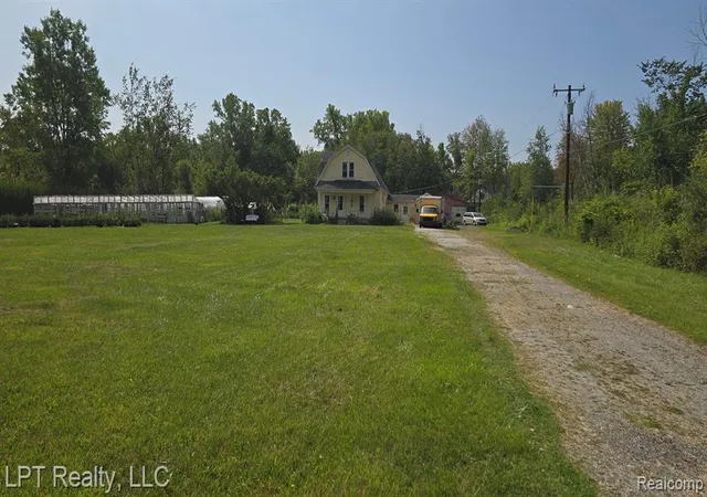 Photo 2 of Single family home for sale at 5137 Ravenswood Rd, Kimball, MI 48074 3217 | MLS# 61024639 | Listing updated on 2026-08-27