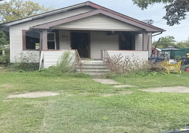 Photo 1 of Single family home for sale at 912 Lexington Ave, Flint, MI 48507 | MLS# 50207194 | Listing updated on 2026-08-26