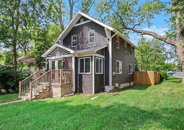 1st image of 2125 Briar Pl, Kalamazoo, MI 49048 | MLS# 70553304