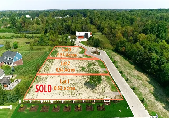 10th image of 19257 Maybury Meadow Ct, Northville, MI 48167 | MLS# 70512689