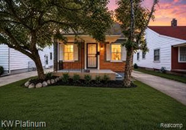 Homes for sale in Eastpointe, MI | 23809 Normandy Ave, Eastpointe, MI 48021 | MLS# 61008243