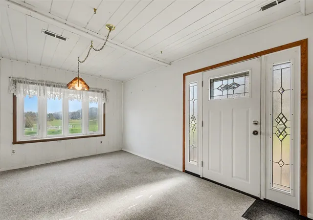Homes for sale in Cassopolis, MI | 21583 Calvin Hill St, Cassopolis, MI 49031 | MLS# 70526228