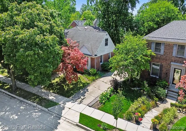 Photo 39 of Sale Pending at 620 Beechmont St, Dearborn, MI 48124 | MLS# 61018250 | Listing updated on 2026-08-28
