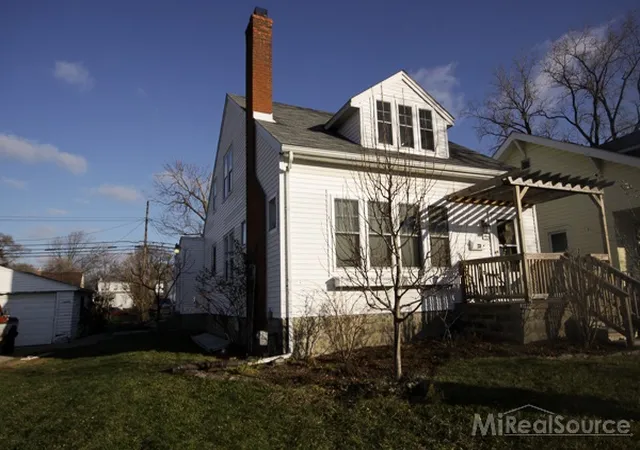 1st image of 731 Spencer St, Ferndale, MI 48220 | MLS# 31175986
