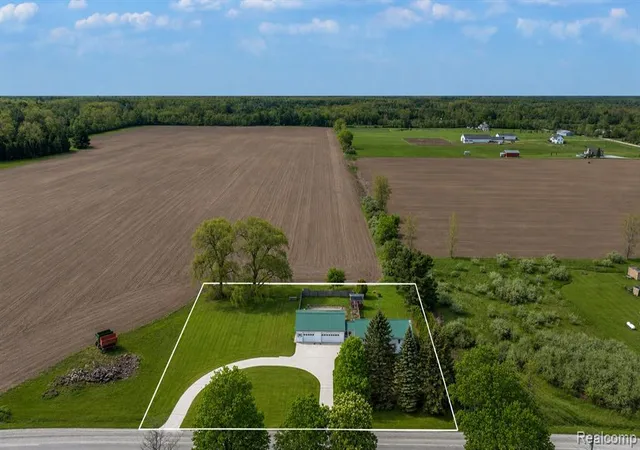 Homes for sale in Grant Township, MI | 6373 Norman Rd, Grant Township, MI 48032 | MLS# 60996709