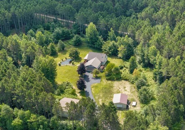 60th image of 5312 Samels Rd, Williamsburg, MI 49690 | MLS# 80072014