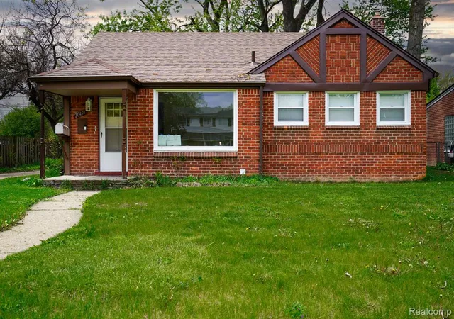 Photo 2 of Sale Pending at 20491 Sumner, Redford, MI 48240 | MLS# 60989425 | Listing updated on 2026-07-07