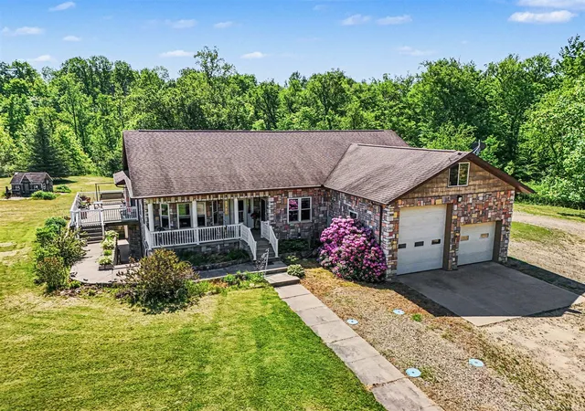 Homes for sale in Fulton, MI | 16470 E Ts Ave, Fulton, MI 49052 | MLS# 70536477
