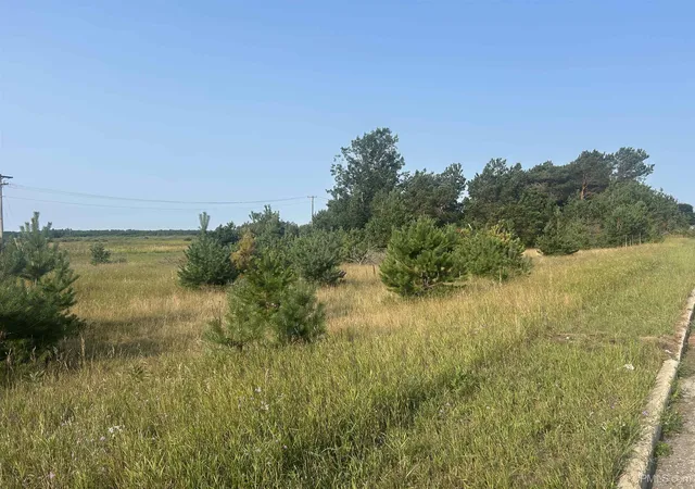 Photo 1 of Land for sale at 1600 S Lincoln Rd, Escanaba, MI 49829 | MLS# 50217963 | Listing updated on 2026-08-10
