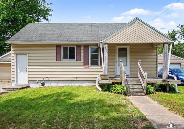 Homes for sale in Temperance, MI | 10909 Maple Street Street, Temperance, MI 48182 | MLS# 50209073
