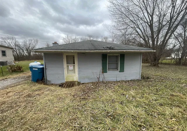 Homes for sale in Monroe, MI | 6095 N Stony Creek Rd, Monroe, MI 48162 | MLS# 70511768
