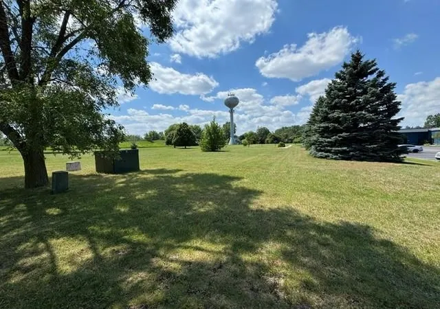 3rd image of 2426 Parkway Dr, Mount Pleasant, MI 48858 | MLS# 80070786